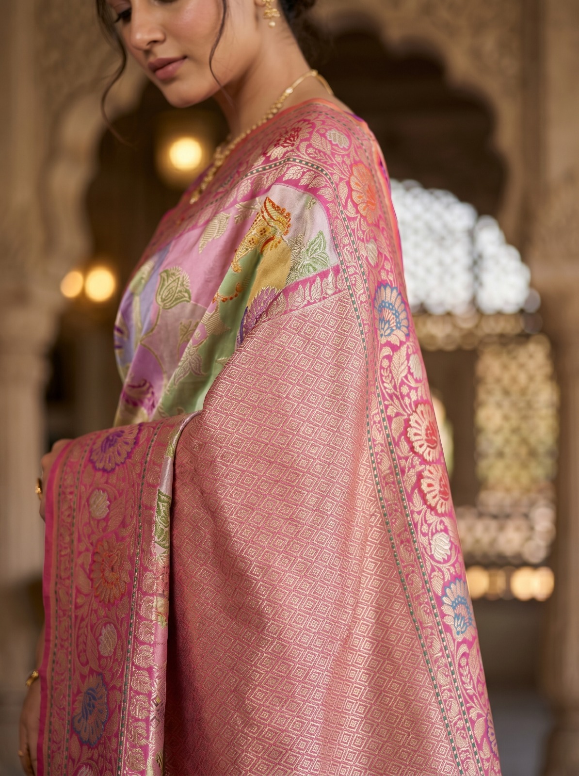 Banarasi Moonga handloom details